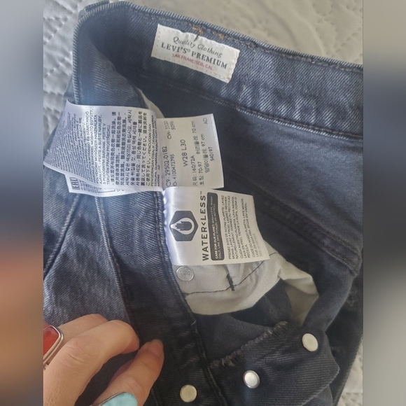 Womens Levi's jeans size w28 l30 - Picture 2 of 9